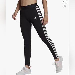 NWT Adidas Leggings 3 stripe Small